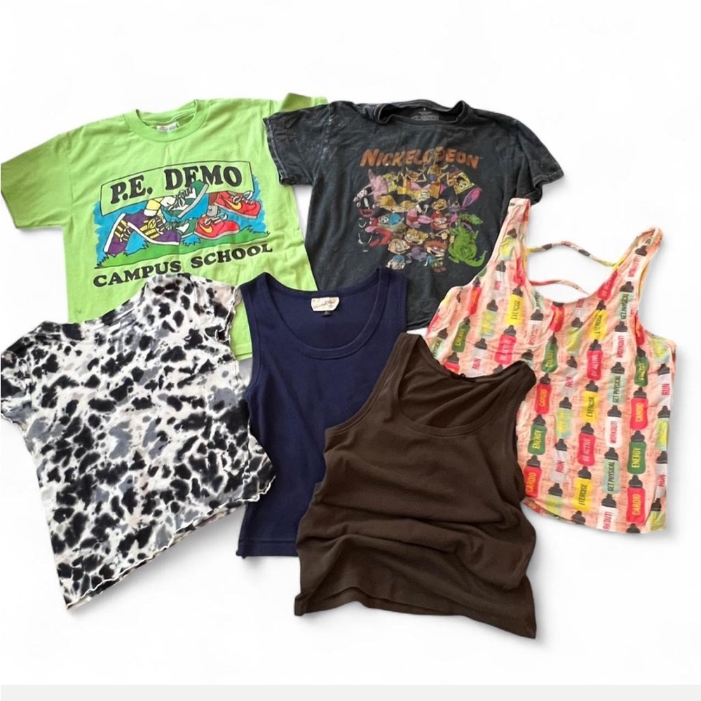 Assorted Tops & Tees - Picture 2 of 8